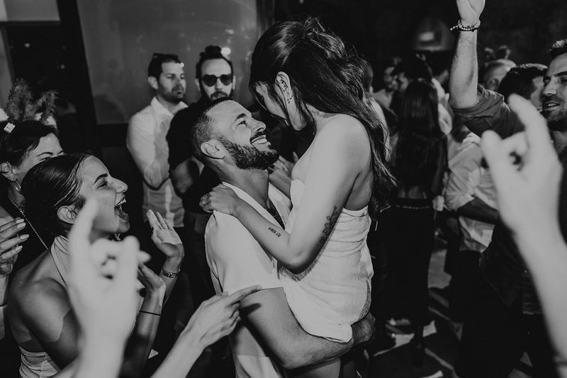 נעמה ואורי — לורנס, יפו · תמונה 86 מתוך 96
